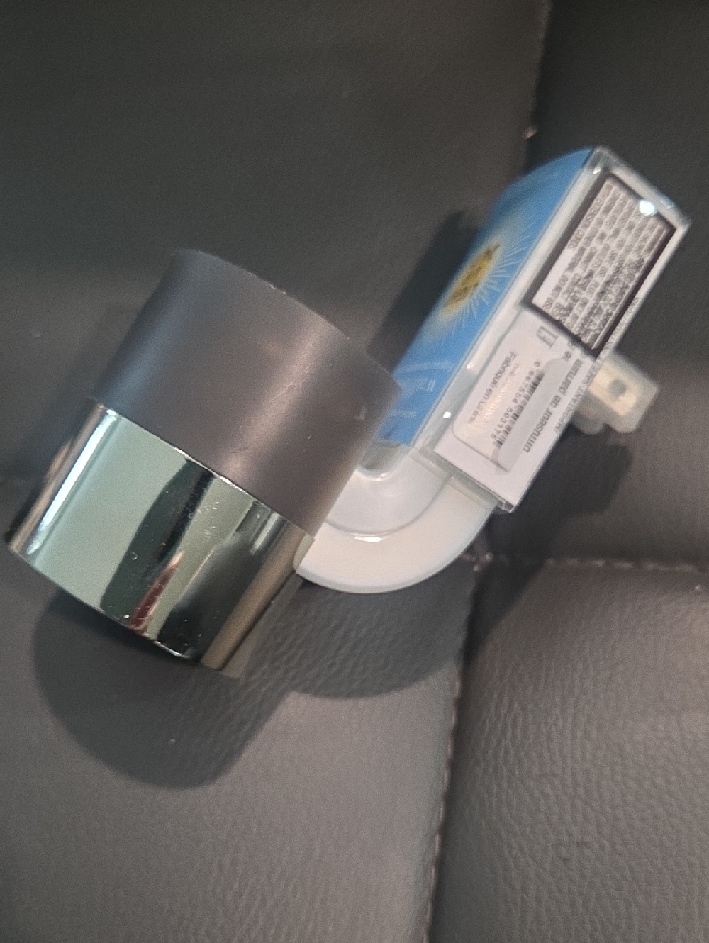 Bath And Body Works Plug In Wallflowers - Light Up - Picture 4 of 5